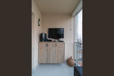 Apartamento à venda com 65m², 2 quartos e 2 vagasVaranda