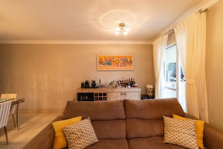 Apartamento à venda com 65m², 2 quartos e 2 vagasSala