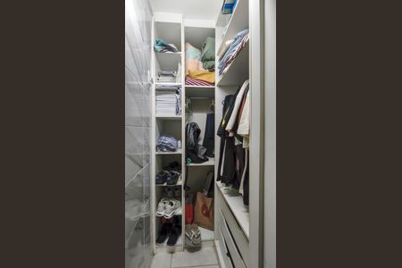 Casa à venda com 205m², 3 quartos e 1 vagaCloset da suíte 1