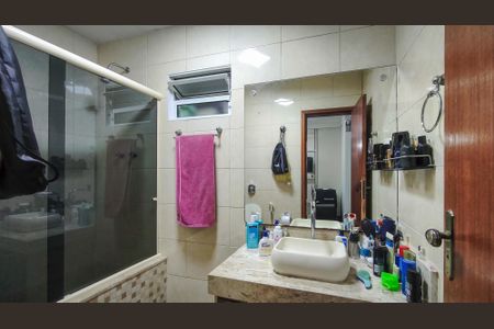 Casa à venda com 205m², 3 quartos e 1 vagaBanheiro da Suíte 1