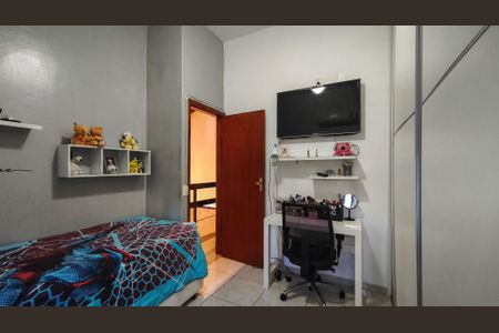 Casa à venda com 205m², 3 quartos e 1 vagaSuíte 2
