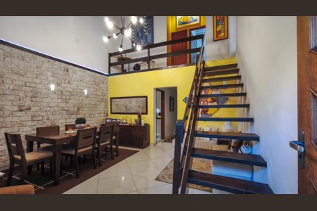 Casa à venda com 205m², 3 quartos e 1 vagaSala