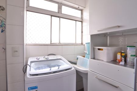 Apartamento à venda com 60m², 2 quartos e 1 vagaÁrea de Serviço