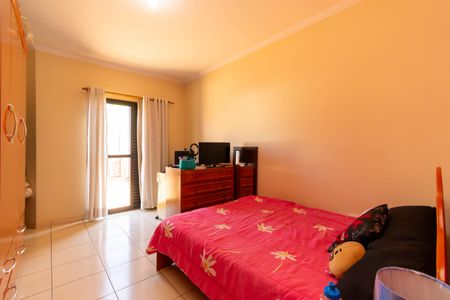 Casa à venda com 200m², 4 quartos e 2 vagasQuarto 2