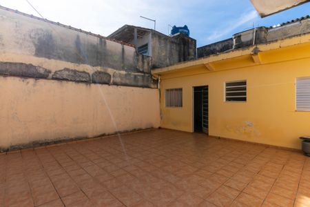 Casa à venda com 200m², 4 quartos e 2 vagasQuintal