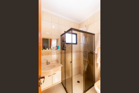 Casa à venda com 200m², 4 quartos e 2 vagasBanheiro 2