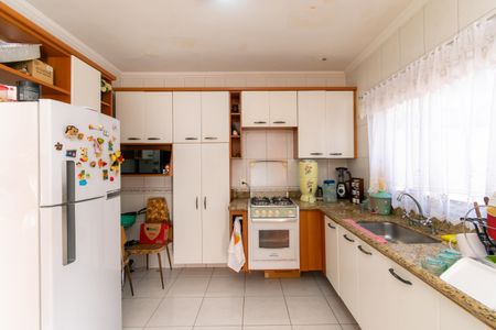 Casa à venda com 200m², 4 quartos e 2 vagasCozinha