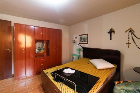 Casa à venda com 400m², 4 quartos e 3 vagasQuarto 1