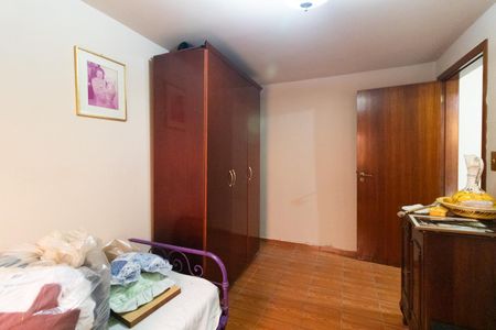 Casa à venda com 400m², 4 quartos e 3 vagasQuarto 2