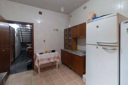 Casa à venda com 400m², 4 quartos e 3 vagasCozinha