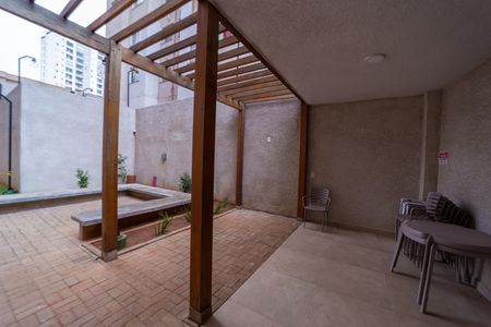 Apartamento para alugar com 35m², 2 quartos e sem vaga Apartamento para alugar com 35m², 2 quartos e sem vagaÁrea comum - Churrasqueira