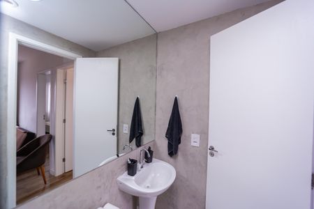 Apartamento para alugar com 35m², 2 quartos e sem vaga Apartamento para alugar com 35m², 2 quartos e sem vagaBanheiro