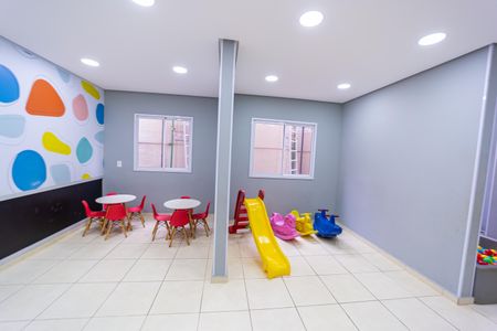 Apartamento para alugar com 35m², 2 quartos e sem vaga Apartamento para alugar com 35m², 2 quartos e sem vagaBrinquedoteca