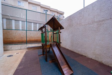 Apartamento para alugar com 35m², 2 quartos e sem vaga Apartamento para alugar com 35m², 2 quartos e sem vagaÁrea comum - Playground