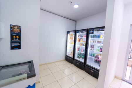 Apartamento para alugar com 35m², 2 quartos e sem vaga Apartamento para alugar com 35m², 2 quartos e sem vagaMini Mercado