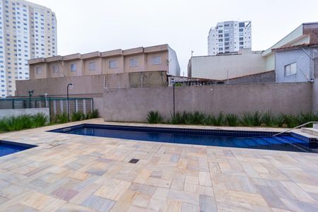 Apartamento para alugar com 35m², 2 quartos e sem vaga Apartamento para alugar com 35m², 2 quartos e sem vagaÁrea comum - Piscina