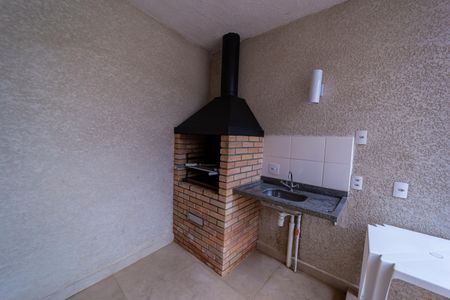 Apartamento para alugar com 35m², 2 quartos e sem vaga Apartamento para alugar com 35m², 2 quartos e sem vagaÁrea comum - Churrasqueira