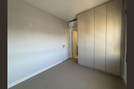 Apartamento à venda com 163m², 3 quartos e 2 vagas