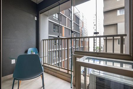 Studio para alugar com 30m², 1 quarto e sem vagaVaranda