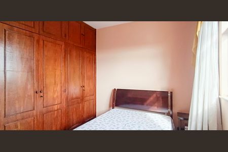 Apartamento à venda com 110m², 3 quartos e 1 vagaQuarto 2