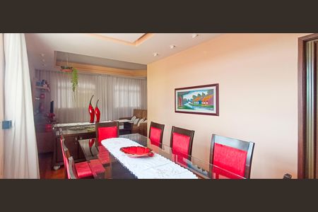 Apartamento à venda com 110m², 3 quartos e 1 vagaSala