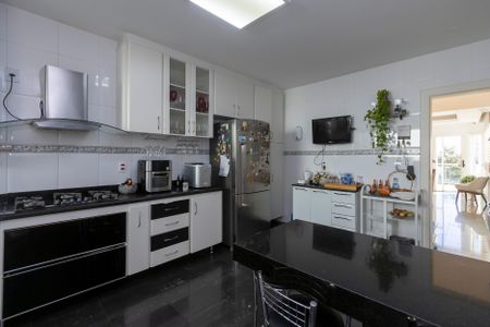 Casa para alugar com 400m², 3 quartos e 2 vagasCozinha