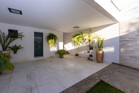 Casa para alugar com 400m², 3 quartos e 2 vagasGaragem
