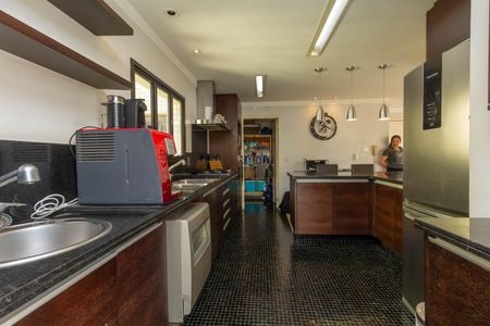 Apartamento à venda com 200m², 4 quartos e 4 vagasCozinha