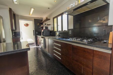 Apartamento à venda com 200m², 4 quartos e 4 vagasCozinha