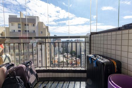 Apartamento à venda com 200m², 4 quartos e 4 vagasVaranda