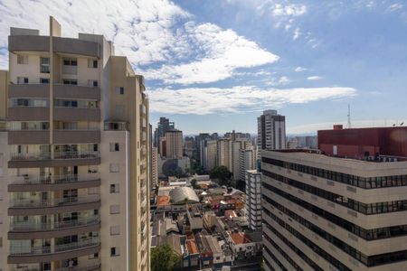 Apartamento à venda com 200m², 4 quartos e 4 vagasVaranda - vista