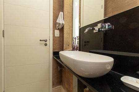 Apartamento à venda com 200m², 4 quartos e 4 vagasLavabo