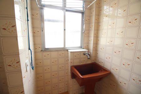 Apartamento para alugar com 60m², 2 quartos e 1 vagaÁrea de Serviço
