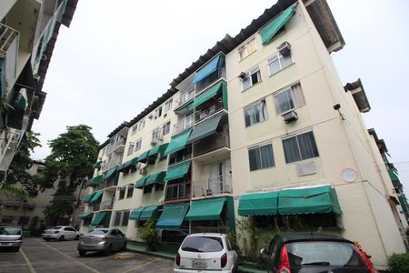 Apartamento para alugar com 60m², 2 quartos e 1 vagaFachada