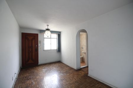 Sala de apartamento para alugar com 2 quartos, 60m² em Taquara, Rio de Janeiro