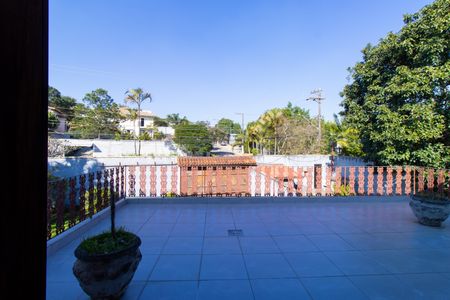 Casa de condomínio para alugar com 900m², 5 quartos e 6 vagas Casa de condomínio para alugar com 900m², 5 quartos e 6 vagasVaranda da Suíte 1