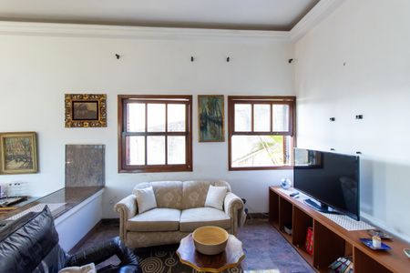 Casa de condomínio para alugar com 900m², 5 quartos e 6 vagas Casa de condomínio para alugar com 900m², 5 quartos e 6 vagasSala