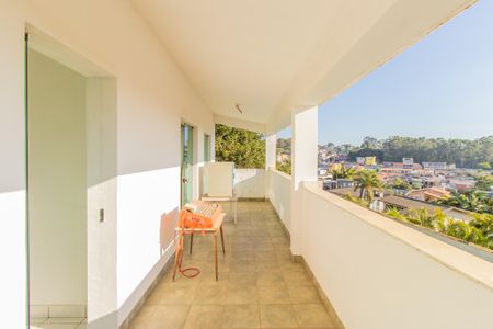 Casa de condomínio para alugar com 900m², 5 quartos e 6 vagas Casa de condomínio para alugar com 900m², 5 quartos e 6 vagasÁrea externa