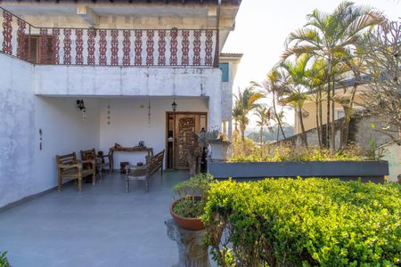 Casa de condomínio para alugar com 900m², 5 quartos e 6 vagas Casa de condomínio para alugar com 900m², 5 quartos e 6 vagasFrente do imóvel