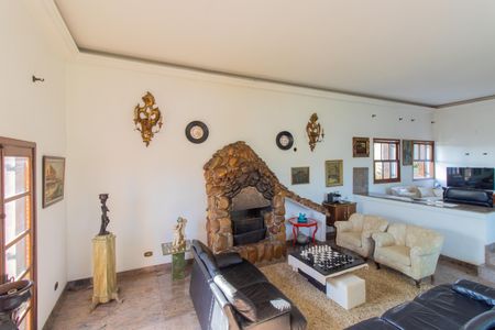 Casa de condomínio para alugar com 900m², 5 quartos e 6 vagas Casa de condomínio para alugar com 900m², 5 quartos e 6 vagasSala