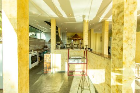 Casa de condomínio para alugar com 900m², 5 quartos e 6 vagas Casa de condomínio para alugar com 900m², 5 quartos e 6 vagasSalão de festas