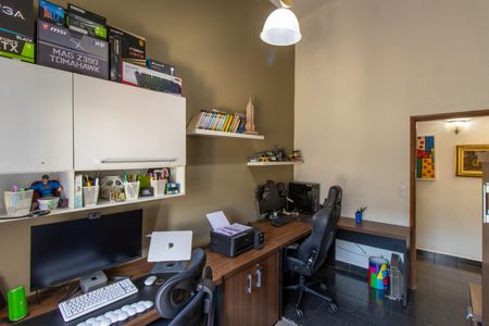 Casa de condomínio para alugar com 900m², 5 quartos e 6 vagas Casa de condomínio para alugar com 900m², 5 quartos e 6 vagasQuarto