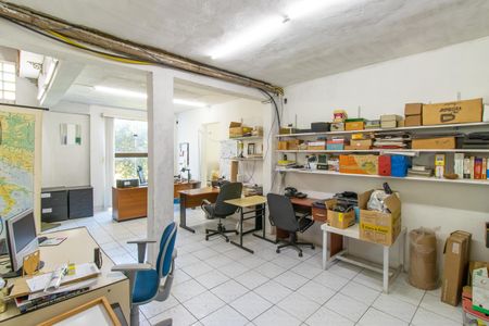 Casa de condomínio para alugar com 900m², 5 quartos e 6 vagas Casa de condomínio para alugar com 900m², 5 quartos e 6 vagasEspaço andar inferior