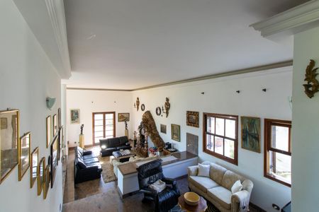 Casa de condomínio para alugar com 900m², 5 quartos e 6 vagas Casa de condomínio para alugar com 900m², 5 quartos e 6 vagasSala