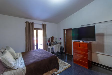 Casa de condomínio para alugar com 900m², 5 quartos e 6 vagas Casa de condomínio para alugar com 900m², 5 quartos e 6 vagasSuíte 1