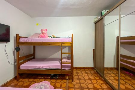 Casa à venda com 80m², 2 quartos e 2 vagas Casa à venda com 80m², 2 quartos e 2 vagasQuarto 1