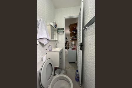 Casa à venda com 80m², 2 quartos e 2 vagas Casa à venda com 80m², 2 quartos e 2 vagasBanheiro 2