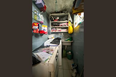 Casa à venda com 80m², 2 quartos e 2 vagas Casa à venda com 80m², 2 quartos e 2 vagasÁrea de Serviço