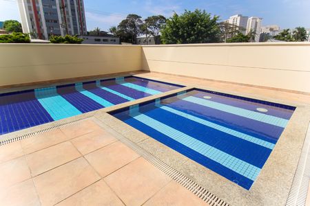 Apartamento à venda com 52m², 2 quartos e 1 vaga Apartamento à venda com 52m², 2 quartos e 1 vagaPiscina