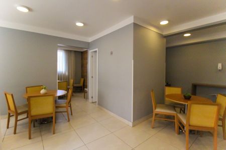 Apartamento à venda com 52m², 2 quartos e 1 vaga Apartamento à venda com 52m², 2 quartos e 1 vagaÁrea comum